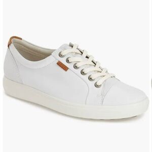 Ecco White Leather Low-Top Sneakers with Tan Heel Accent